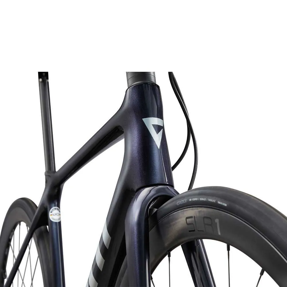 Giant Tcr Advanced Pro 0 Disc Ultegra Di2 2023 Racercykel, Cold night Giant Tcr Advanced Pro 0 Disc Ultegra Di2 2023 Racercykel, Cold night