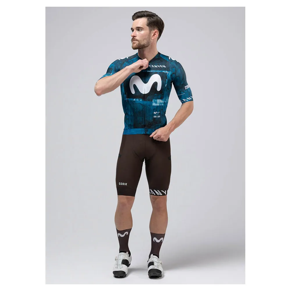 Gobik Cx Pro 4.0 Movistar Team Gravel Squad 2025 Korta ärmar Cykeltröja Gobik Cx Pro 4.0 Movistar Team Gravel Squad 2025 Korta ärmar Cykeltröja