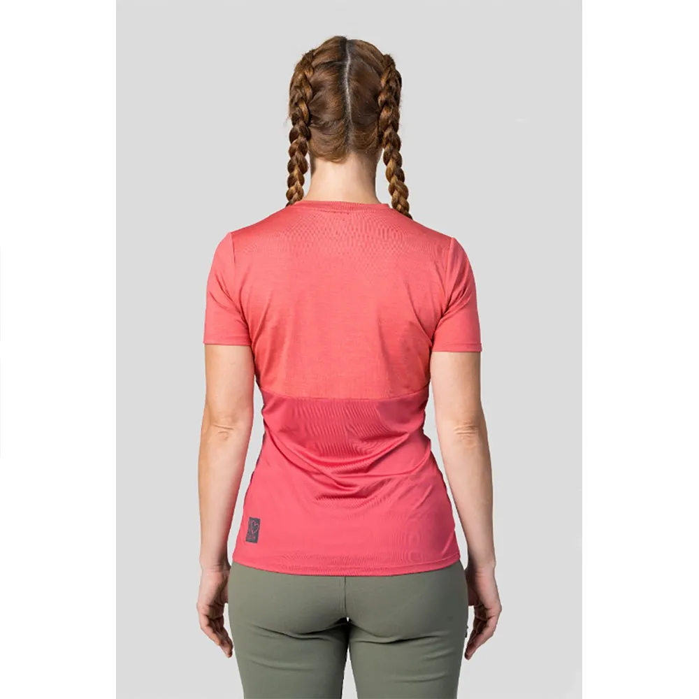 Hannah Berry T-shirt Med Korta ärmar Hannah Berry T-shirt Med Korta ärmar