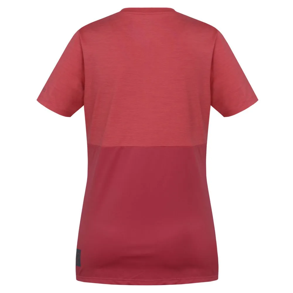 Hannah Berry T-shirt Med Korta ärmar Hannah Berry T-shirt Med Korta ärmar
