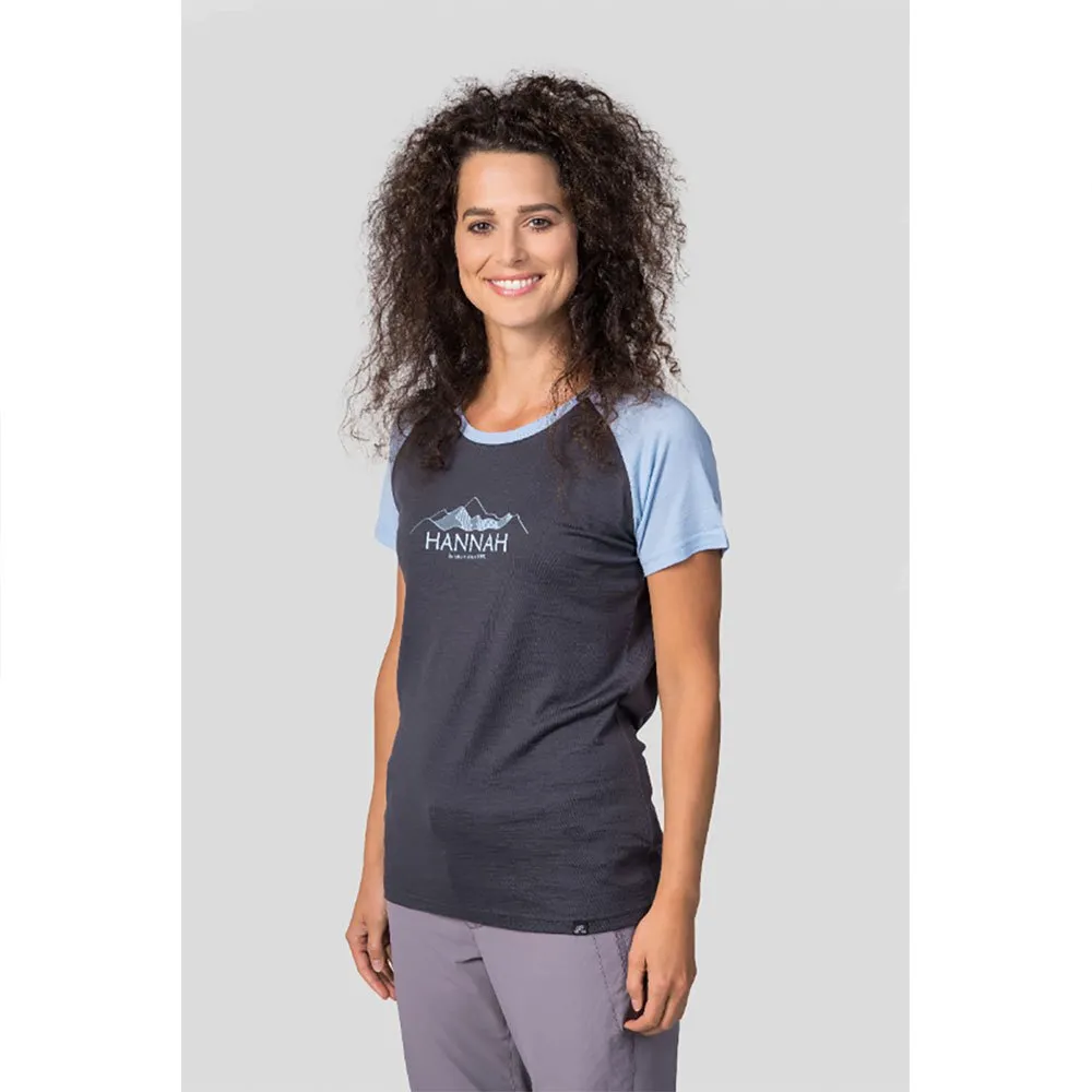 Hannah Leslie T-shirt Med Korta ärmar Hannah Leslie T-shirt Med Korta ärmar