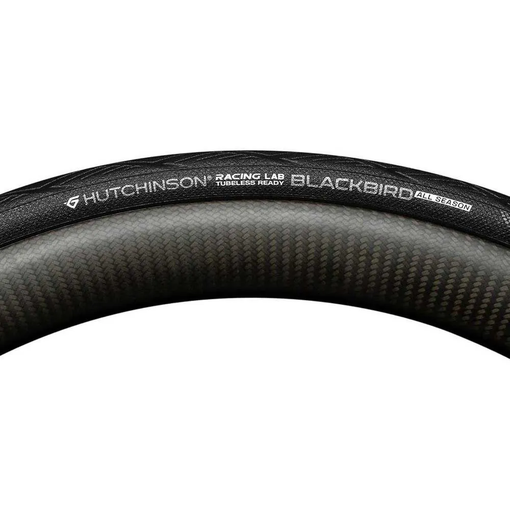 Hutchinson Blackbird All Season Aramid Protech 700c X 26 Landsvägsdäck Hutchinson Blackbird All Season Aramid Protech 700c X 26 Landsvägsdäck