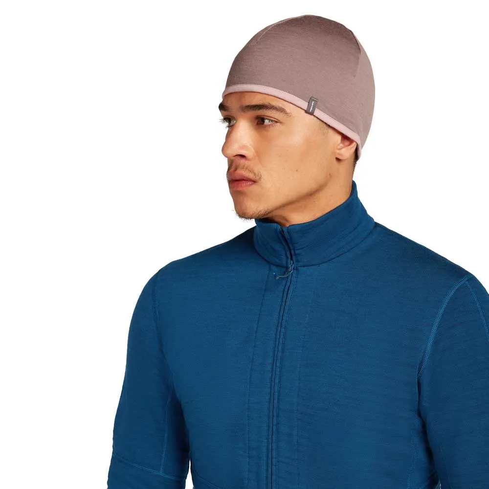 Icebreaker Merino 200 Oasis Reversible Mössa, Summit / blush Icebreaker Merino 200 Oasis Reversible Mössa, Summit / blush