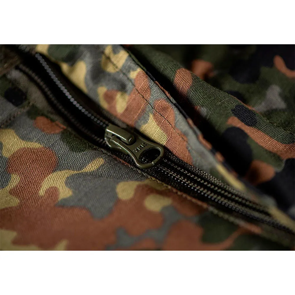 Invadergear Predator Combat Byxor