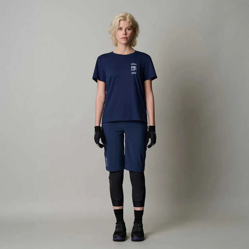 ION ic Lt Shorts
