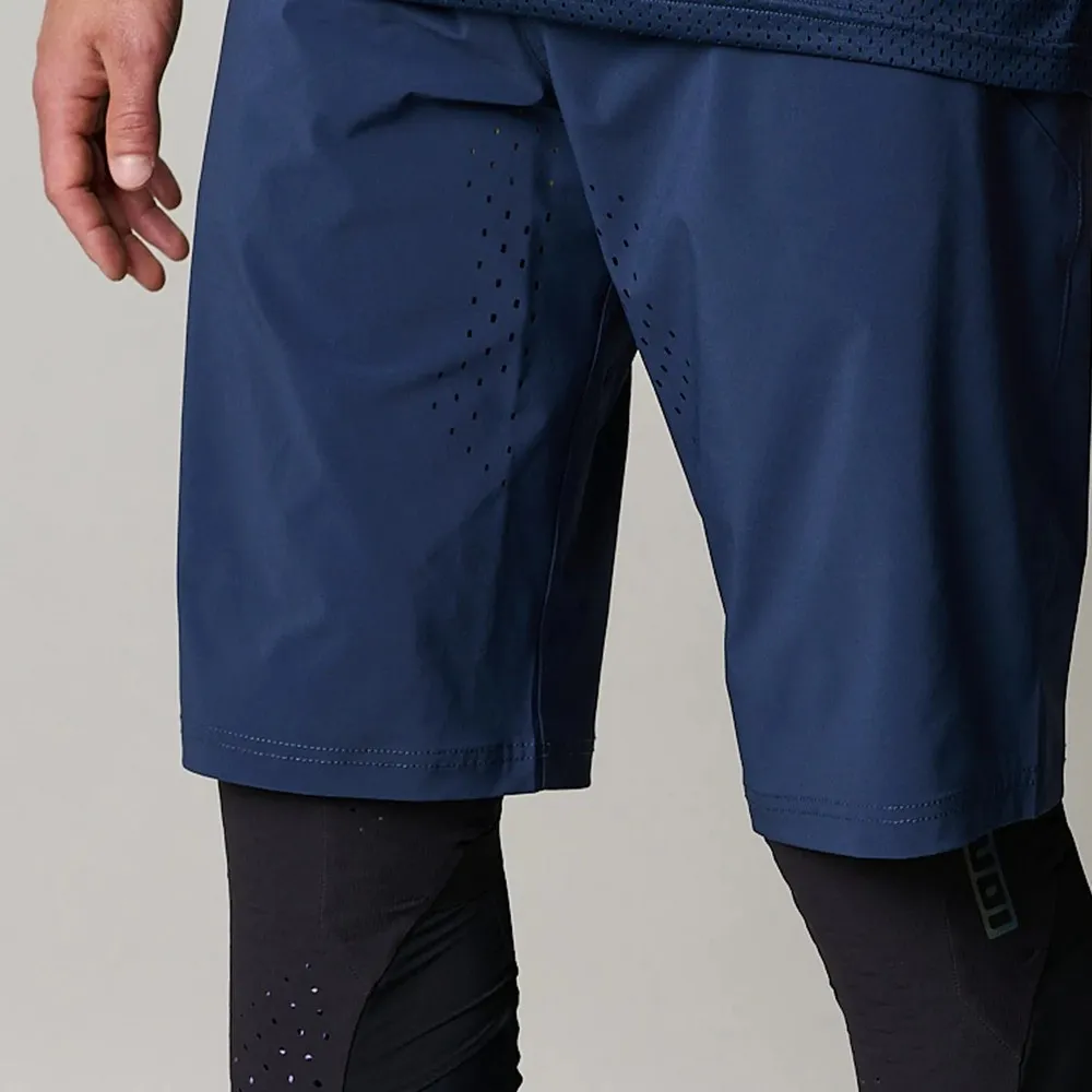 ION Plus Ionic Lt Chamois Shorts ION Plus Ionic Lt Chamois Shorts