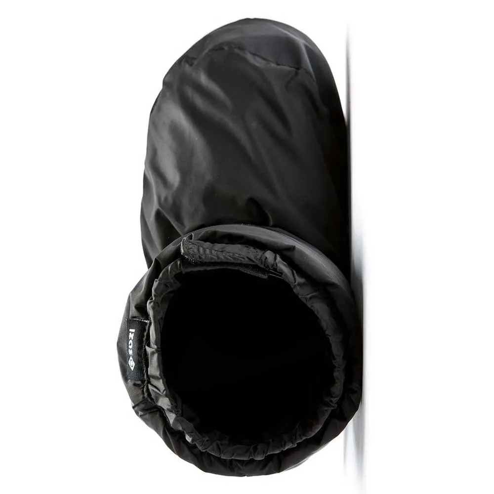 Izas Crux Tofflor, Black