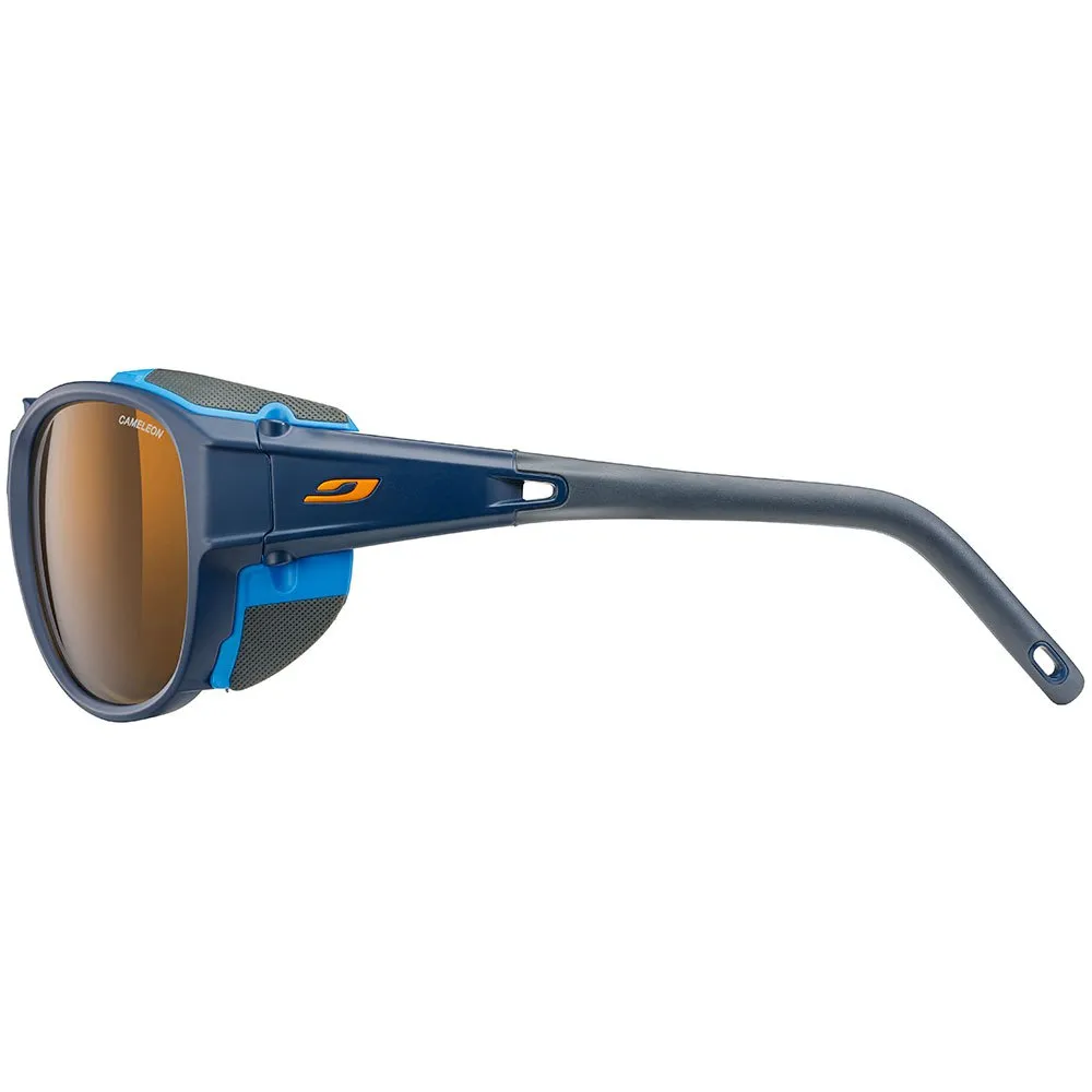 Julbo Explorer 2.0 Reactiv Cameleon Foto Kromatiska Solglasögon, Mat blue / cyan blue, Reactiv Cameleon Brown/CAT2-4 Julbo Explorer 2.0 Reactiv Cameleon Foto Kromatiska Solglasögon, Mat blue / cyan blue, Reactiv Cameleon Brown/CAT2-4