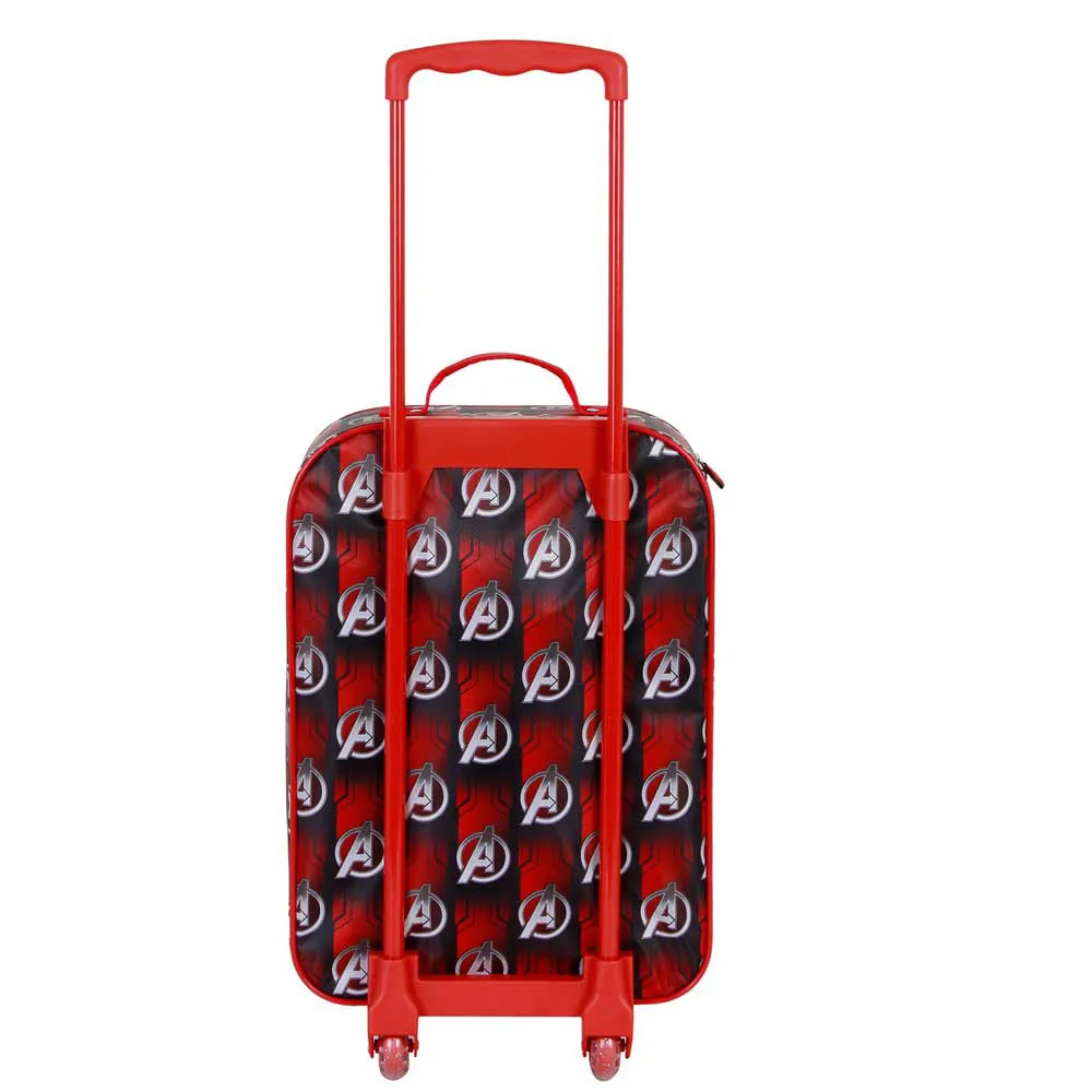 Karactermania Marvel The Avengers Almighty Soft 3d Trolleyväska, Red