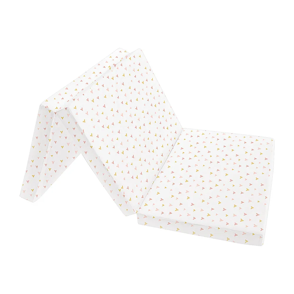 Kikkaboo Vikbar Madrass Hjärtan 60/120/5 Cm, Multicolor