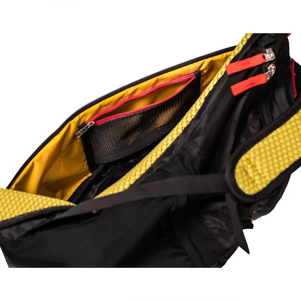 La Sportiva X-cursion 28l Ryggsäck, Black / yellow