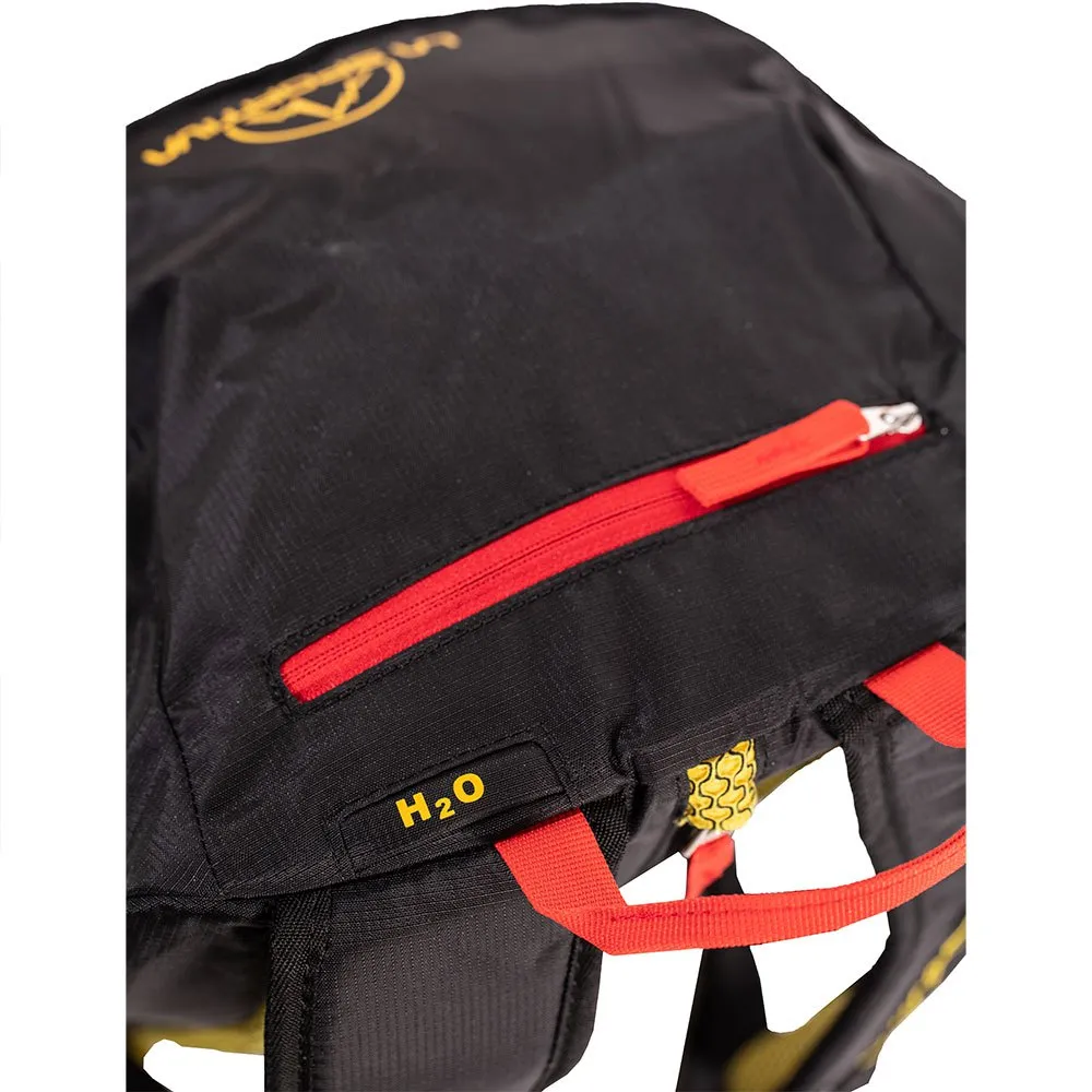 La Sportiva X-cursion 28l Ryggsäck, Black / yellow