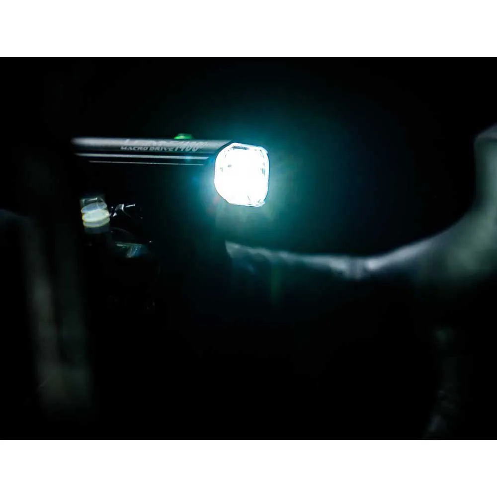 Lezyne Macro Drive 1400+ Framlampa, Satin black, 1400lm