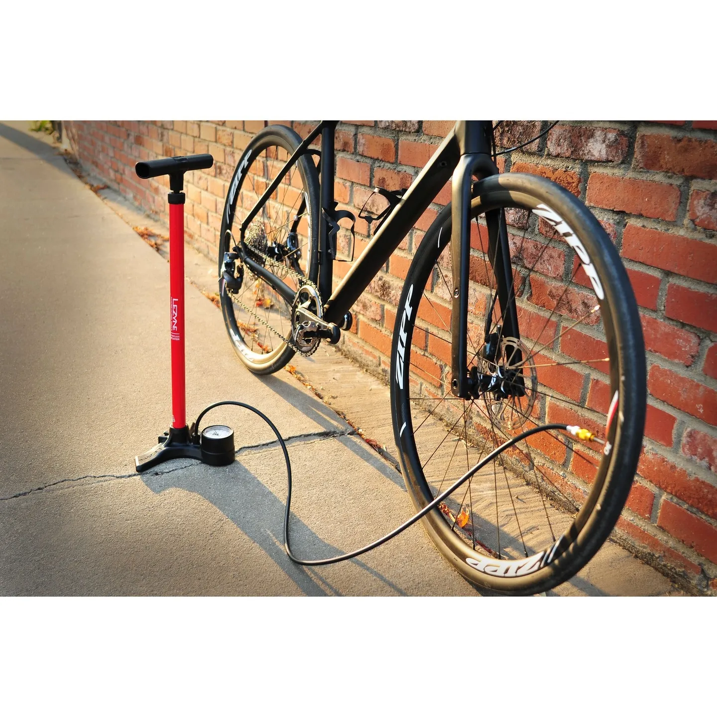 Lezyne Macro Floor Drive Golvpump Lezyne Macro Floor Drive Golvpump