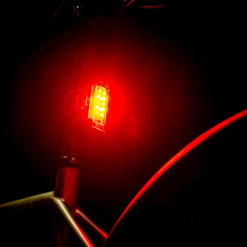 Lezyne STRIP DRIVE PRO 400+ REAR Light, Black Lezyne STRIP DRIVE PRO 400+ REAR Light, Black