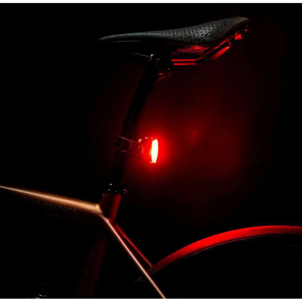 Lezyne Zecto Drive Max 400+ Bakljus, Black / red, 400 Lumens Lezyne Zecto Drive Max 400+ Bakljus, Black / red, 400 Lumens