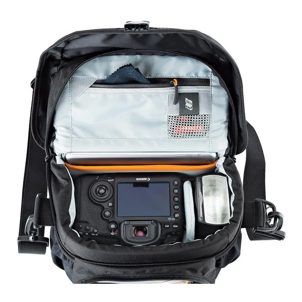 Lowepro Nova 170 Aw Ii Arrangörsväska, Black