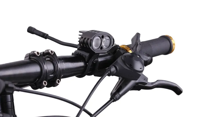 M Tiger Sports MT-DS Framlampa