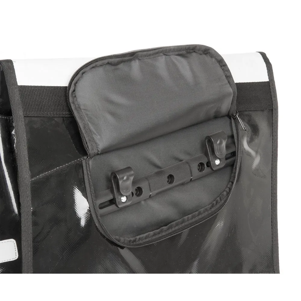 M-Wave Lockers Bay Cykelväska 25l, White / black, One Size M-Wave Lockers Bay Cykelväska 25l, White / black, One Size