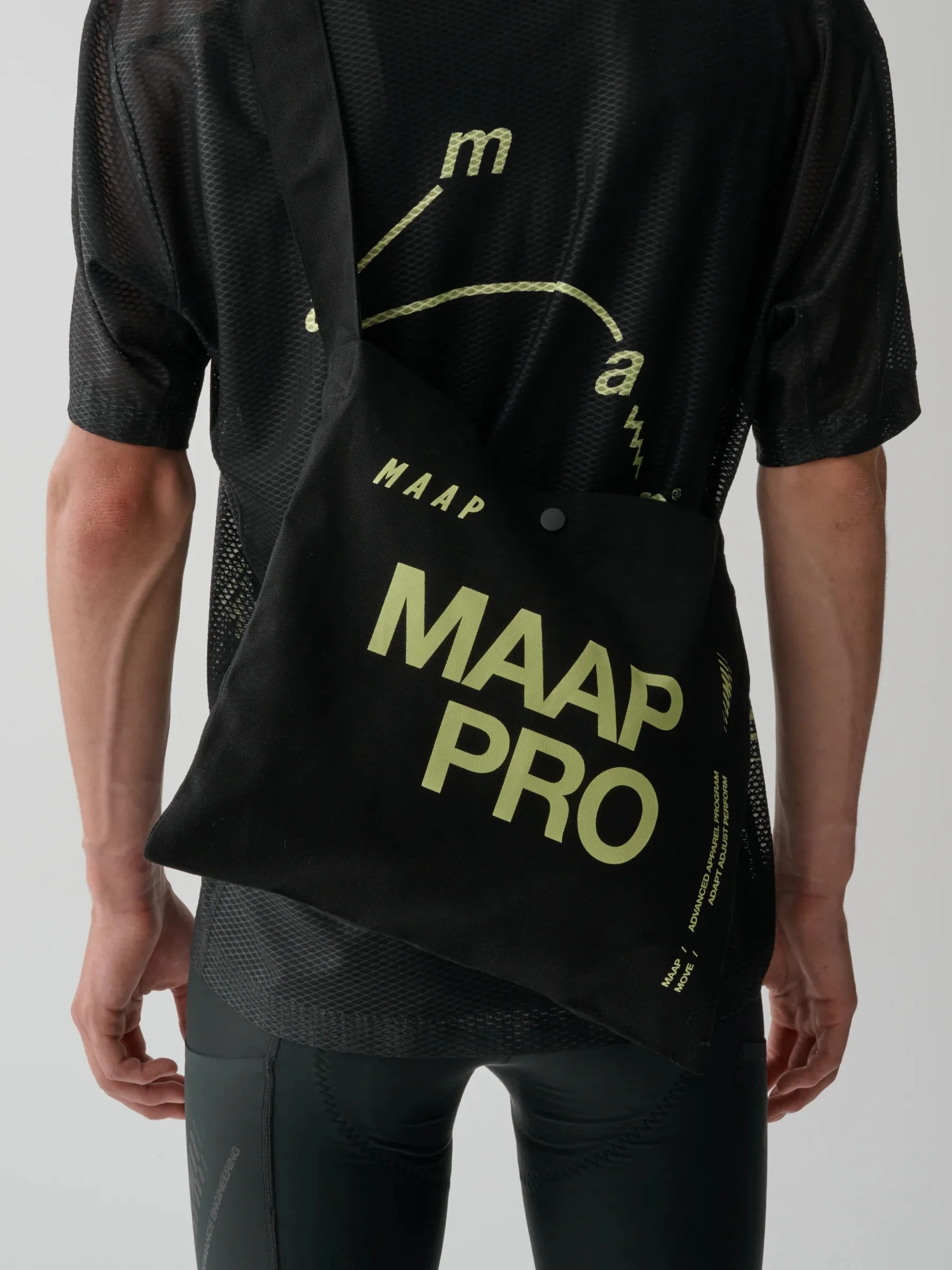 MAAP Aerate Musette, Black