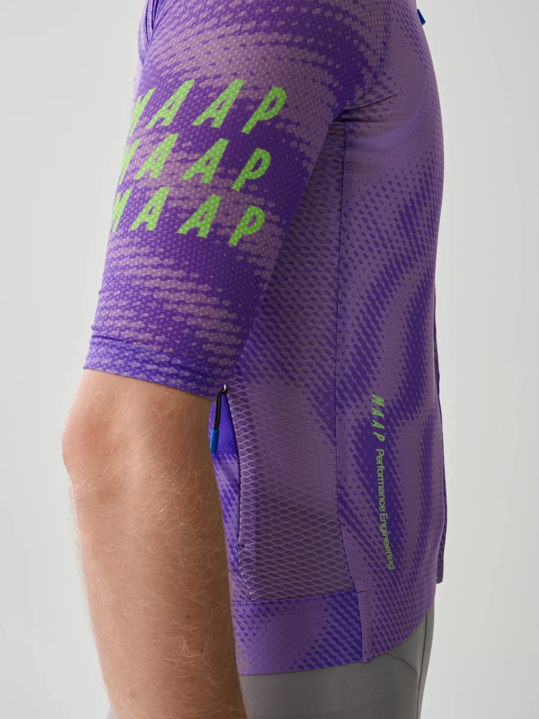 MAAP Privateer Rosa Kloser Pro Air Jersey MAAP Privateer Rosa Kloser Pro Air Jersey