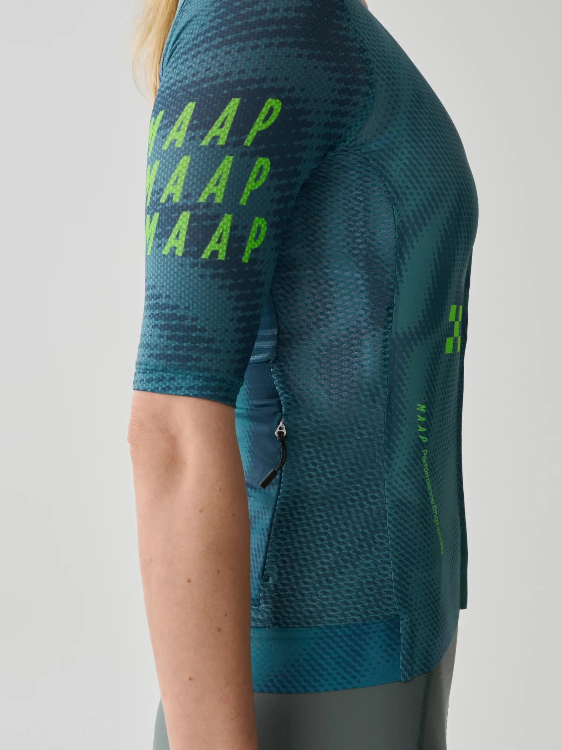 MAAP Privateer Russell Finsterwald Women Pro Air Jersey MAAP Privateer Russell Finsterwald Women Pro Air Jersey