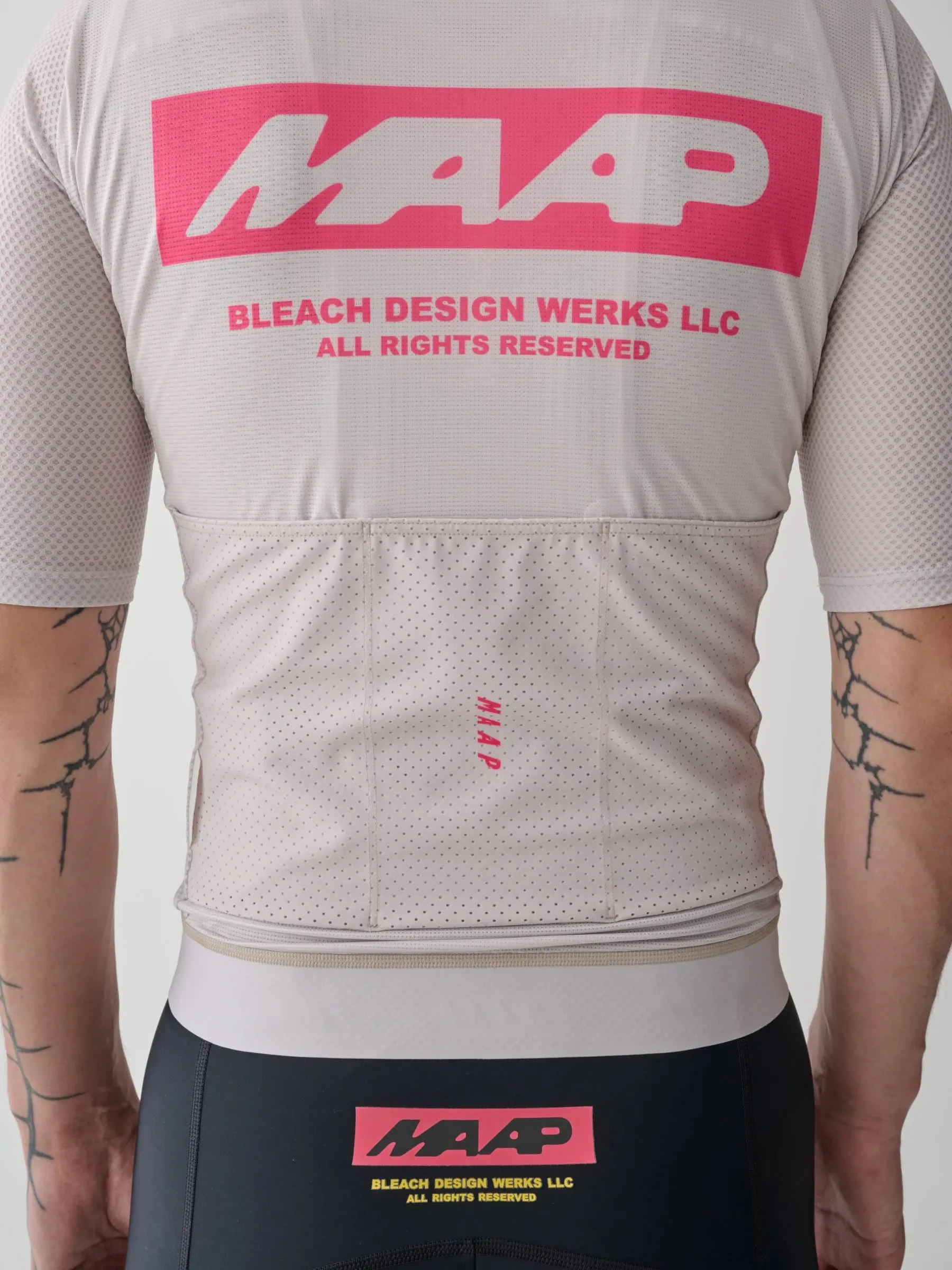 MAAP X BLEACH Pro Air Jersey MAAP X BLEACH Pro Air Jersey