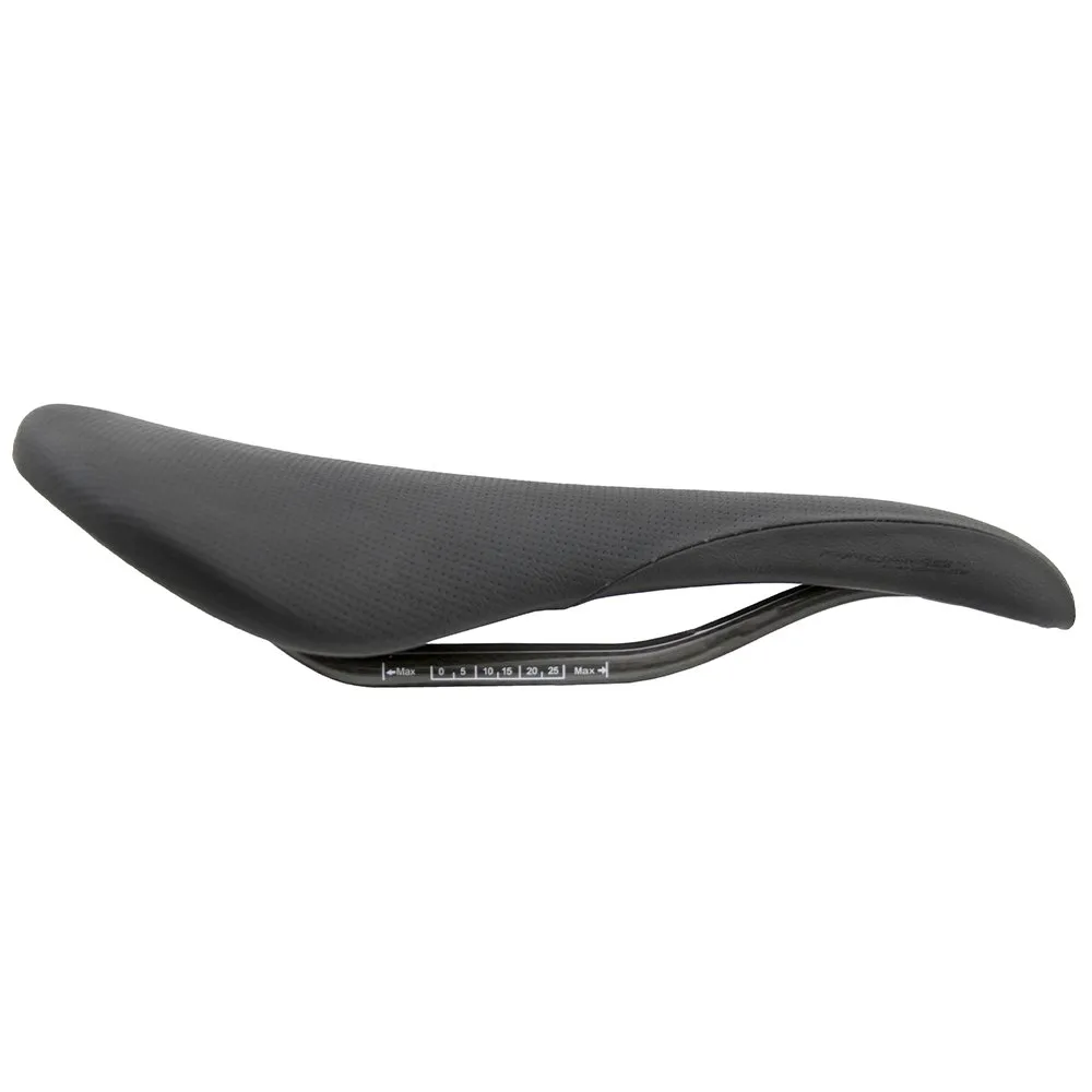 MASSI Profast Carbon Cykelsadel, Black, 134mm