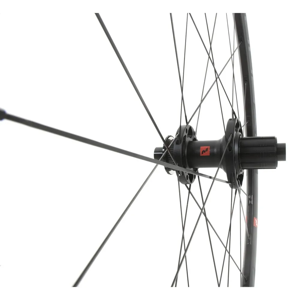 MASSI Roubaix Cl Disc Tubeless Landsvägshjulset