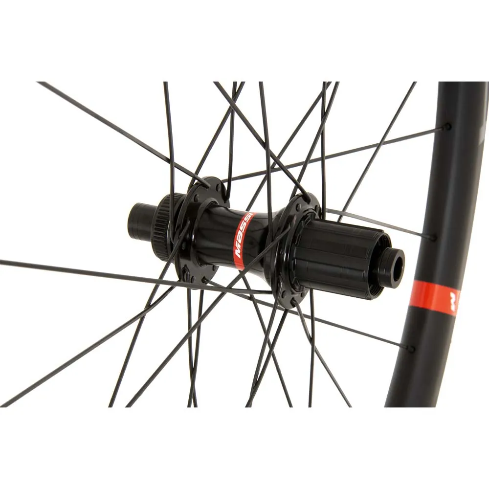 MASSI X-tech Evo 38 Carbon Cl Disc Tubeless Landsvägshjulset, Black, 12 x 100/12 x 142mm, Shimano/Sram HG MASSI X-tech Evo 38 Carbon Cl Disc Tubeless Landsvägshjulset, Black, 12 x 100/12 x 142mm, Shimano/Sram HG
