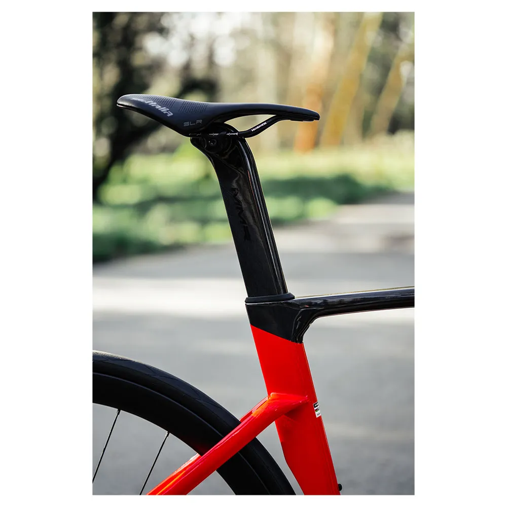 MMR Adrenaline Aero 00 Ultegra Di2 Rd-8150 2025 Racercykel MMR Adrenaline Aero 00 Ultegra Di2 Rd-8150 2025 Racercykel