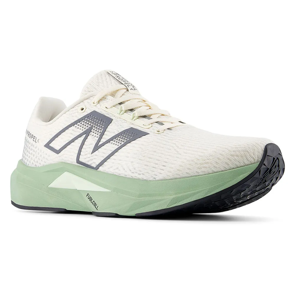 New Balance FuelCell Propel v5 Shoes AW25 New Balance FuelCell Propel v5 Shoes AW25