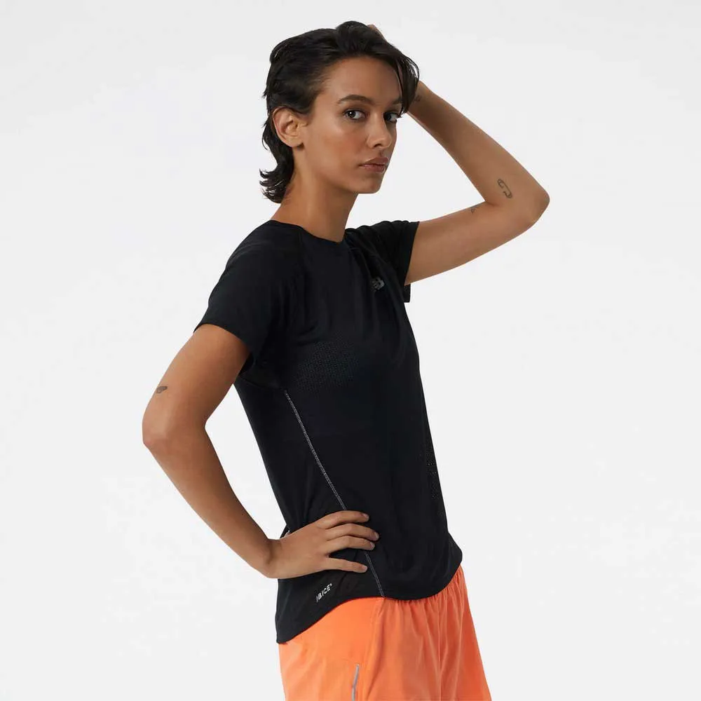 New Balance Impact Run T-shirt Med Korta ärmar female New Balance Impact Run T-shirt Med Korta ärmar female