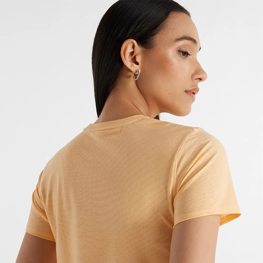 New Balance Jacquard Slim T-shirt Med Korta ärmar female New Balance Jacquard Slim T-shirt Med Korta ärmar female