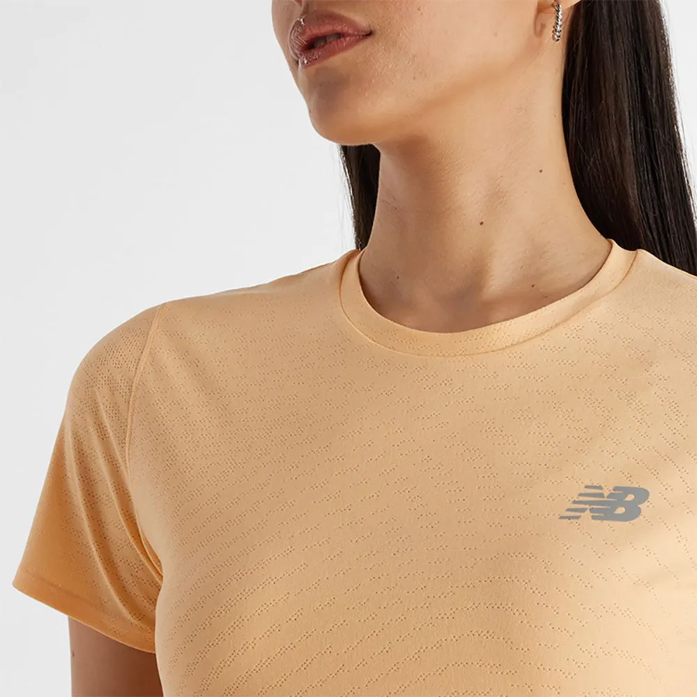 New Balance Jacquard Slim T-shirt Med Korta ärmar female New Balance Jacquard Slim T-shirt Med Korta ärmar female