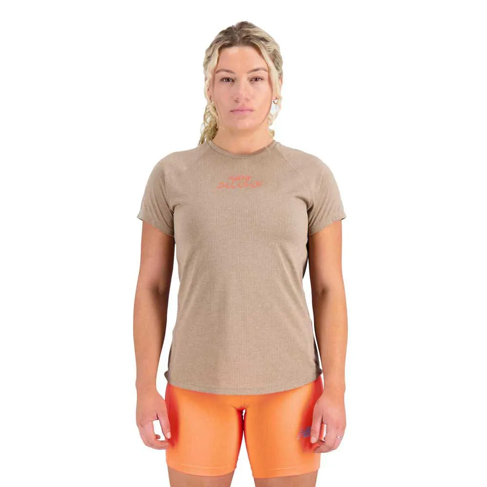 New Balance Printed Impact T-shirt Med Korta ärmar female
