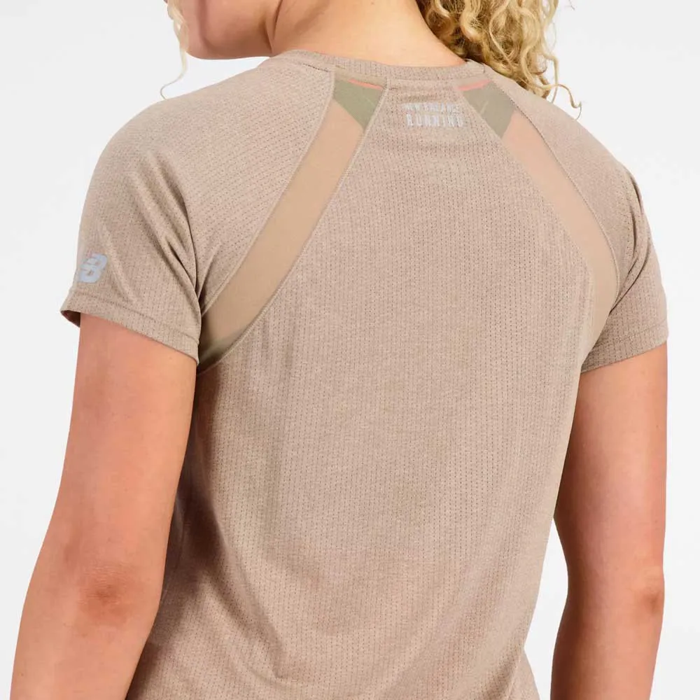 New Balance Printed Impact T-shirt Med Korta ärmar female