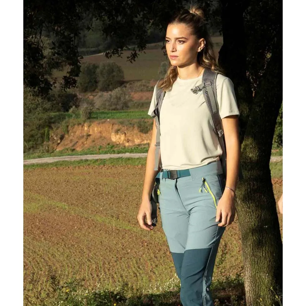 Newwood Arlet T-shirt Med Korta ärmar female