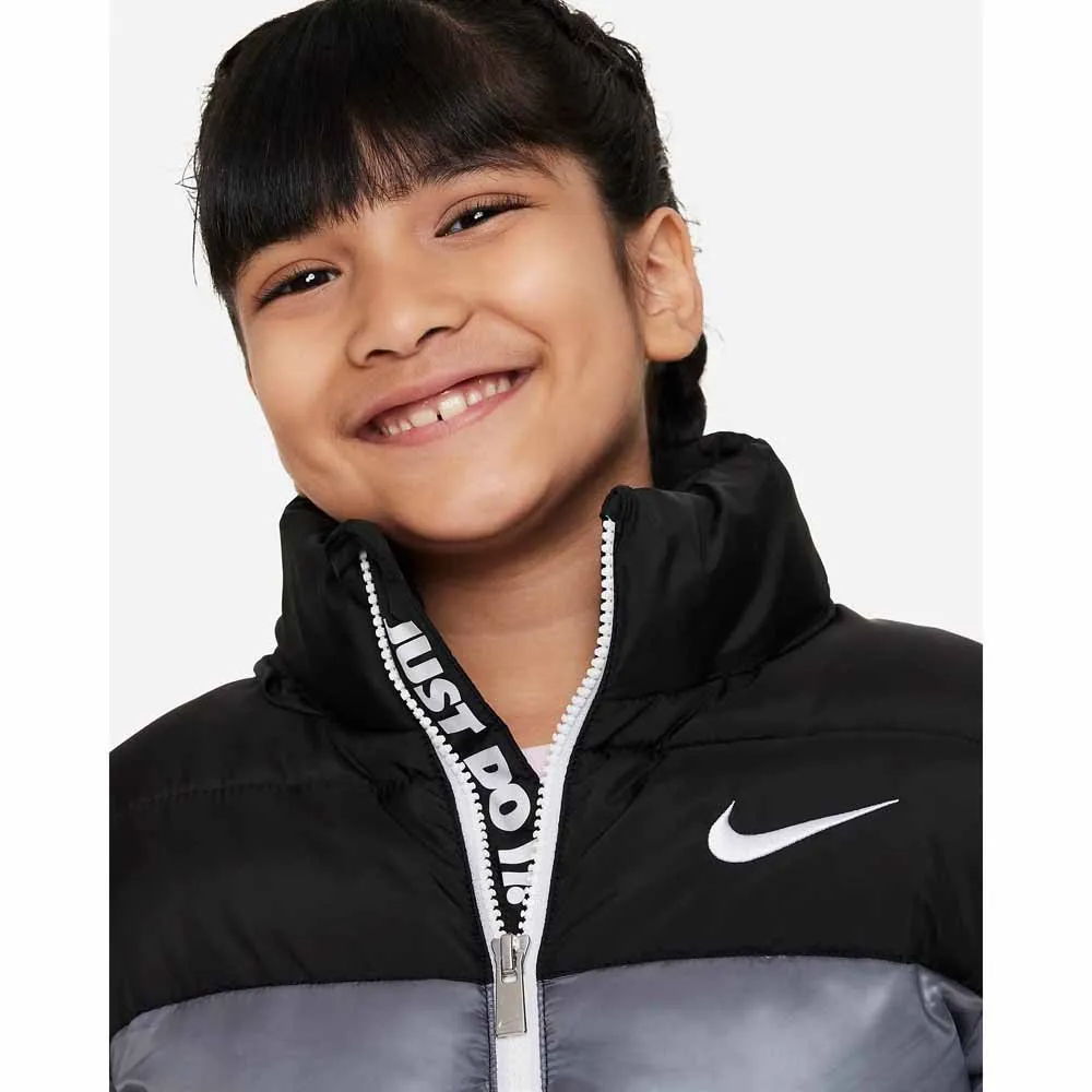 Nike 86k722 Heavy Weight Jacka, Black, 3-4Y