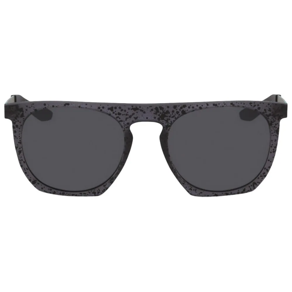 Nike Flatspot Se Solglasögon, Black grit / dark grey / black, Black/CAT3 Mirrored