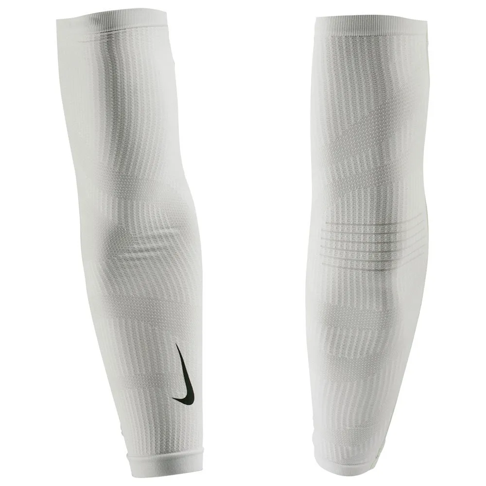 Nike Zoned Knit Armvärmare male