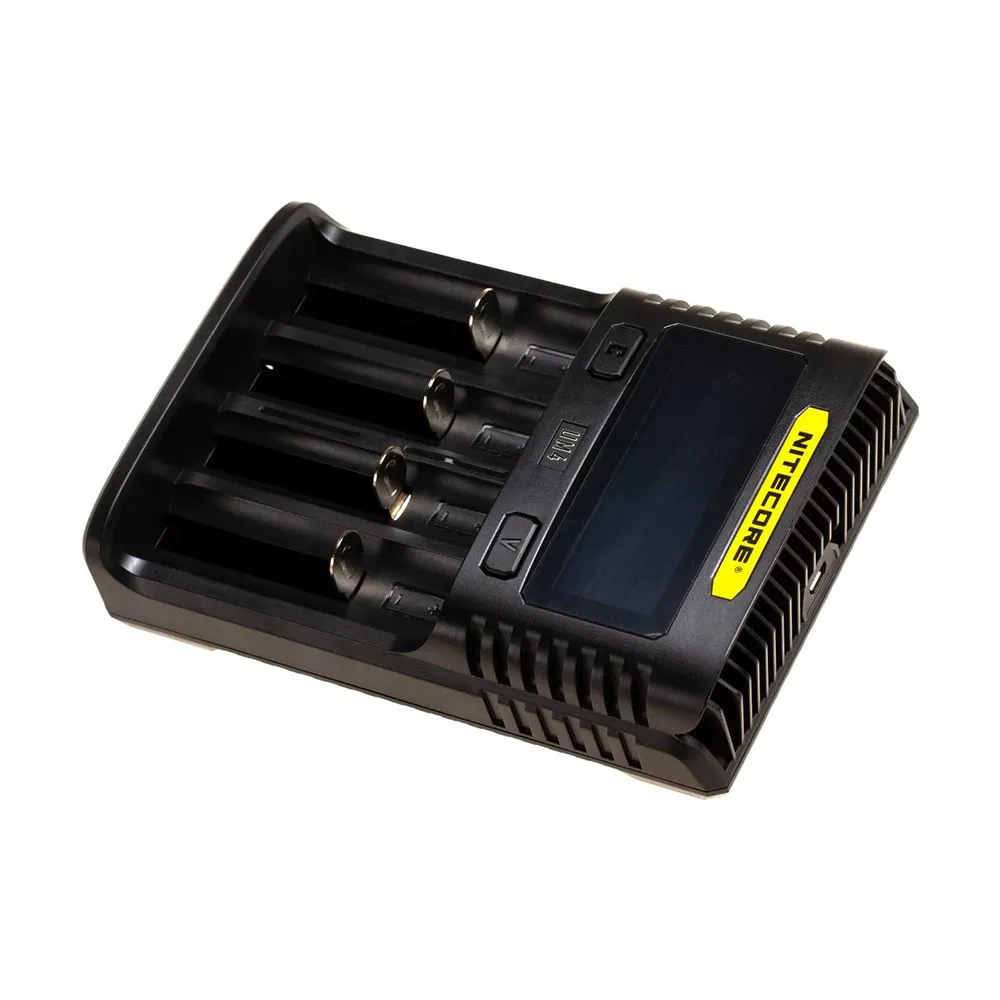 Nitecore Um4 Batteriladdare, Black, One Size