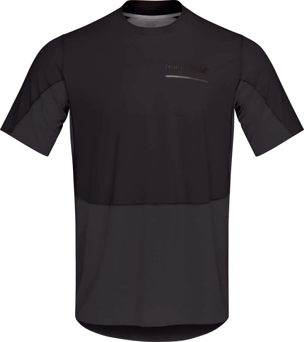 Norrøna Men's Senja Equaliser Lightweight T-Shirt Norrøna Men's Senja Equaliser Lightweight T-Shirt
