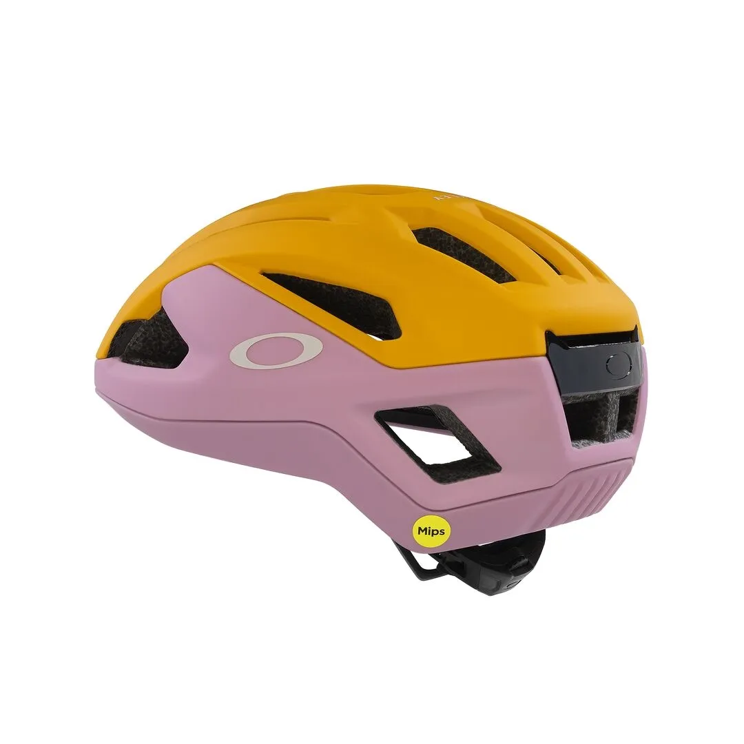 Oakley ARO3 Endurance Hjälm Oakley ARO3 Endurance Hjälm