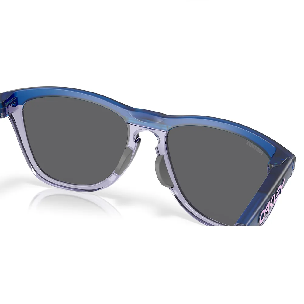 Oakley Frogskins Range Solglasögon unisex, Matte trans blue, Prizm Black/CAT3