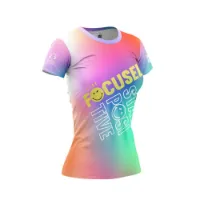 Otso Smileyworld Focused T-shirt Med Korta ärmar female Otso Smileyworld Focused T-shirt Med Korta ärmar female