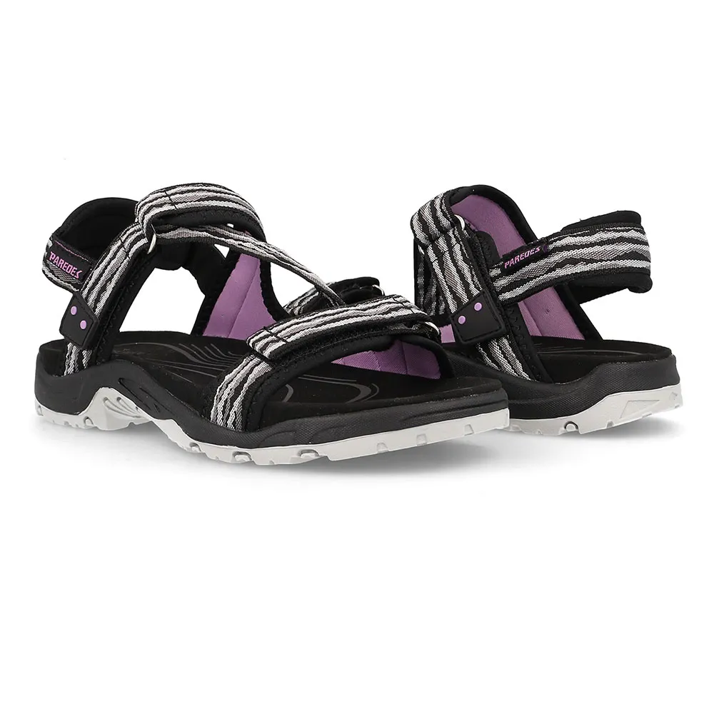Paredes Toril Sandaler