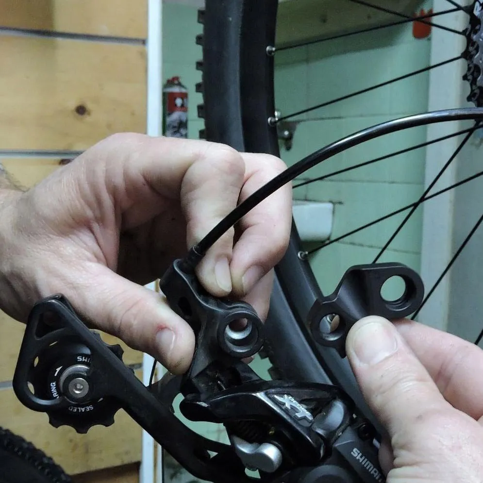 Pilo Shimano Shadow Direct Link Växelöronfäste-kit, Black, One Size