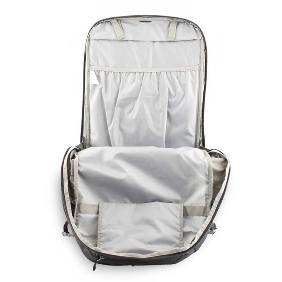 Pinguin Ace 27 Nylon Ryggsäck, Black