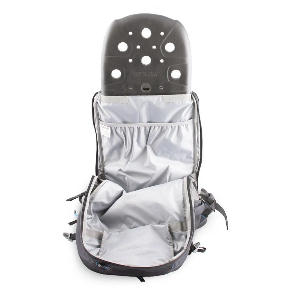 Pinguin Ace 27 Nylon Ryggsäck, Black